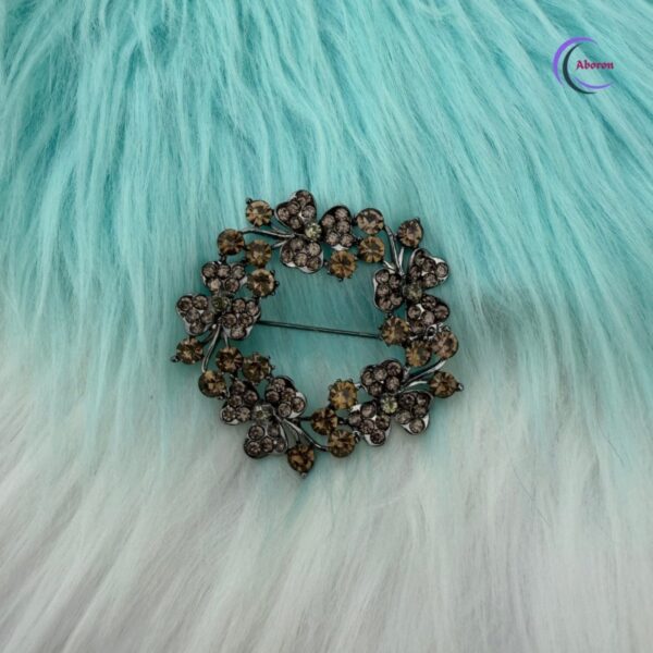 Brooch (AB-10)