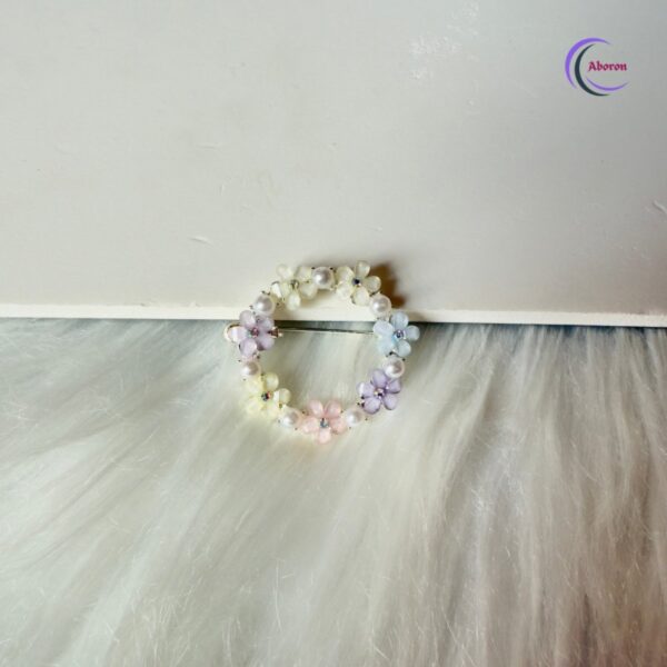 Brooch (AB-15)