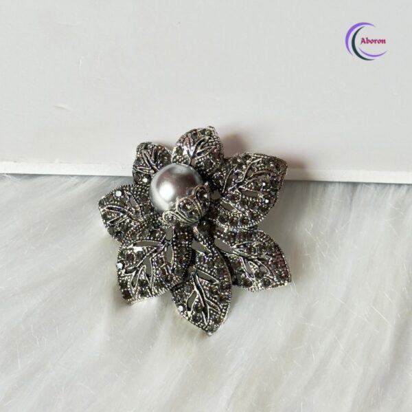 Brooch (Ab-34)