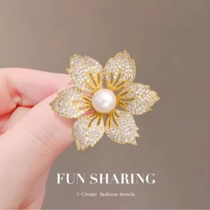 Brooch (Ab-98)