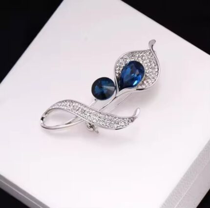 Brooch (AB-145)