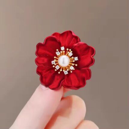 Brooch (AB-156)