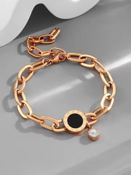 Four Leaf Clover Roman Bracelet Rose Gold